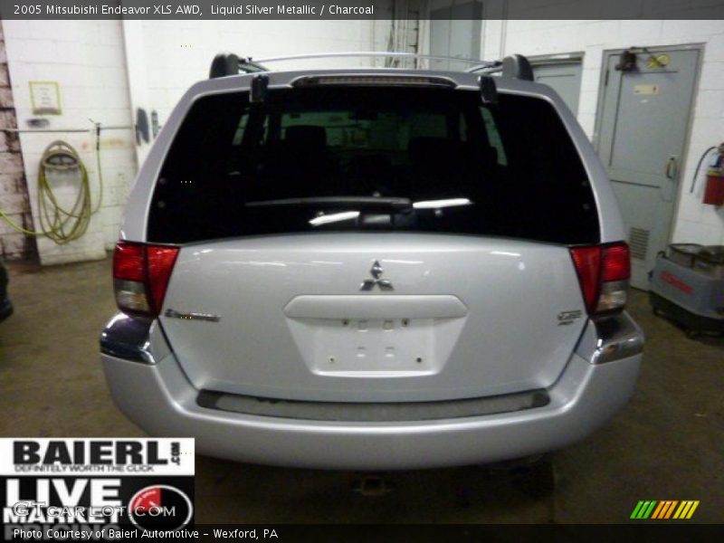 Liquid Silver Metallic / Charcoal 2005 Mitsubishi Endeavor XLS AWD