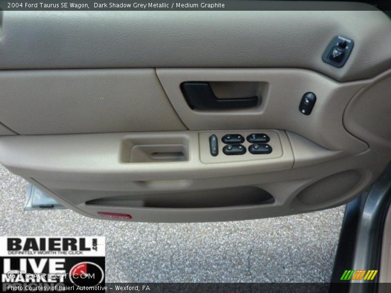 Dark Shadow Grey Metallic / Medium Graphite 2004 Ford Taurus SE Wagon
