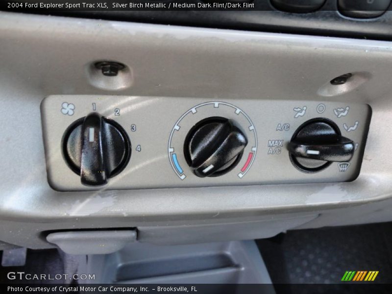 Silver Birch Metallic / Medium Dark Flint/Dark Flint 2004 Ford Explorer Sport Trac XLS