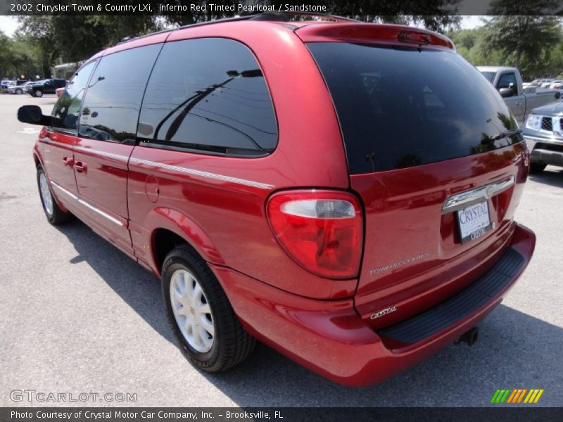 Inferno Red Tinted Pearlcoat / Sandstone 2002 Chrysler Town & Country LXi