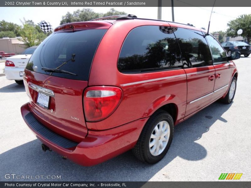 Inferno Red Tinted Pearlcoat / Sandstone 2002 Chrysler Town & Country LXi