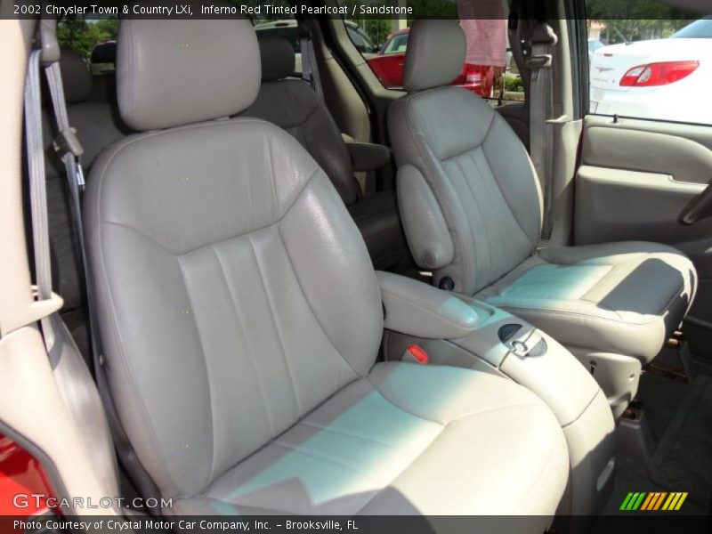  2002 Town & Country LXi Sandstone Interior