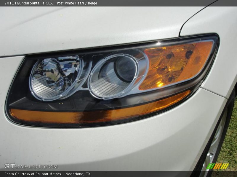 Frost White Pearl / Beige 2011 Hyundai Santa Fe GLS