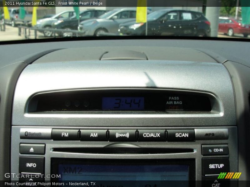 Frost White Pearl / Beige 2011 Hyundai Santa Fe GLS