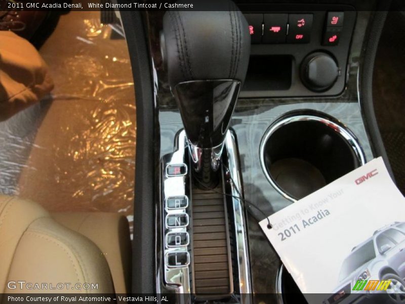 White Diamond Tintcoat / Cashmere 2011 GMC Acadia Denali