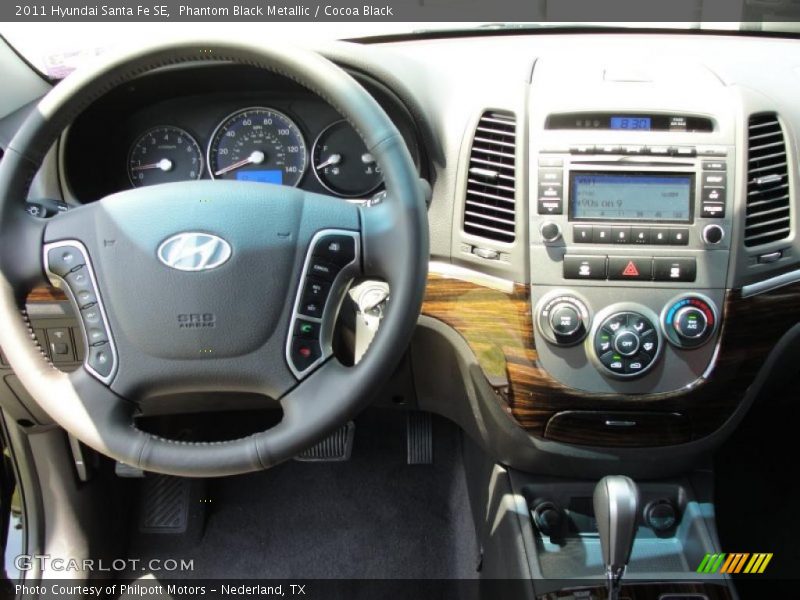 Phantom Black Metallic / Cocoa Black 2011 Hyundai Santa Fe SE