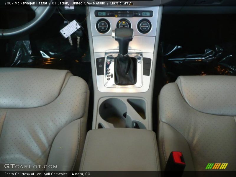 United Grey Metallic / Classic Grey 2007 Volkswagen Passat 2.0T Sedan