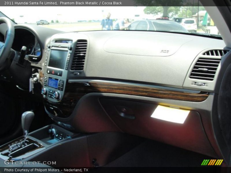 Phantom Black Metallic / Cocoa Black 2011 Hyundai Santa Fe Limited
