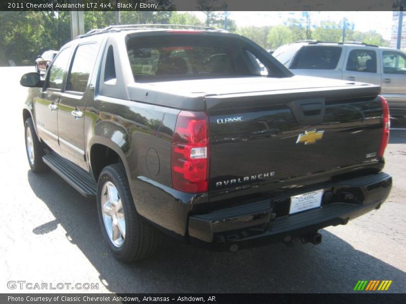Black / Ebony 2011 Chevrolet Avalanche LTZ 4x4