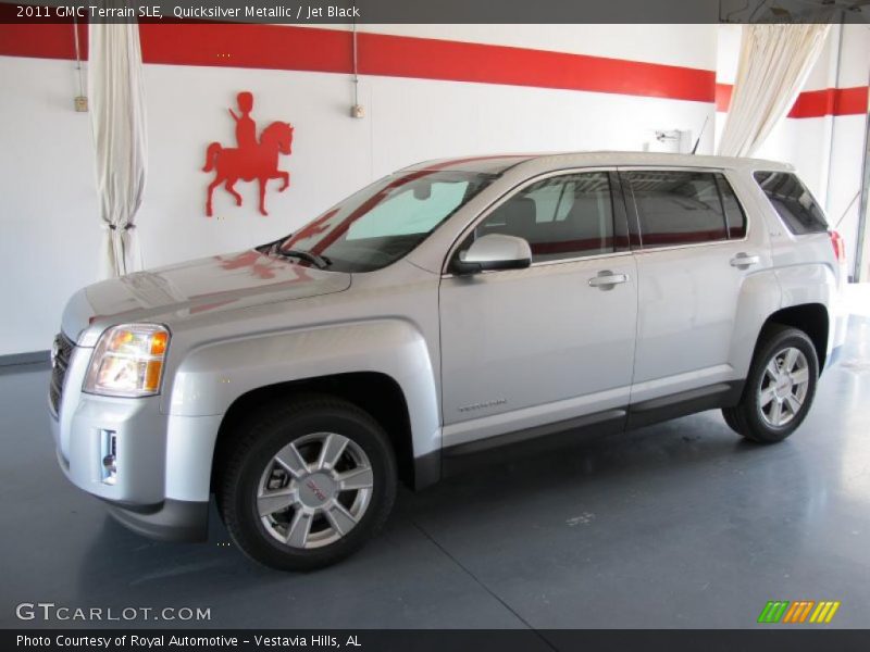 Quicksilver Metallic / Jet Black 2011 GMC Terrain SLE