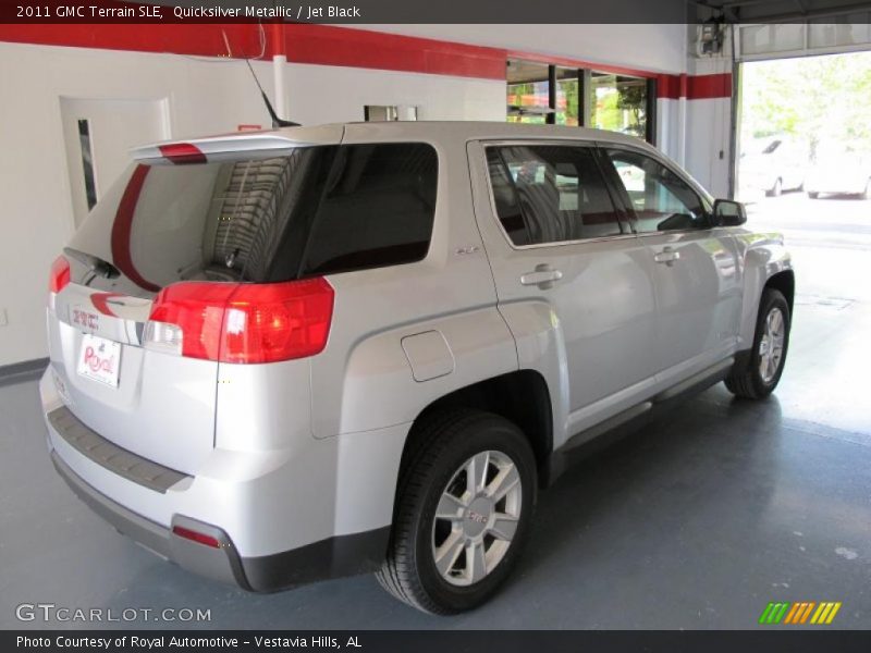 Quicksilver Metallic / Jet Black 2011 GMC Terrain SLE