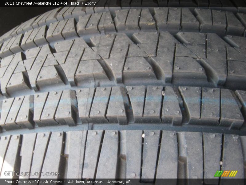 Black / Ebony 2011 Chevrolet Avalanche LTZ 4x4