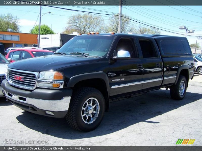 Onyx Black / Graphite 2002 GMC Sierra 2500HD SLE Crew Cab 4x4