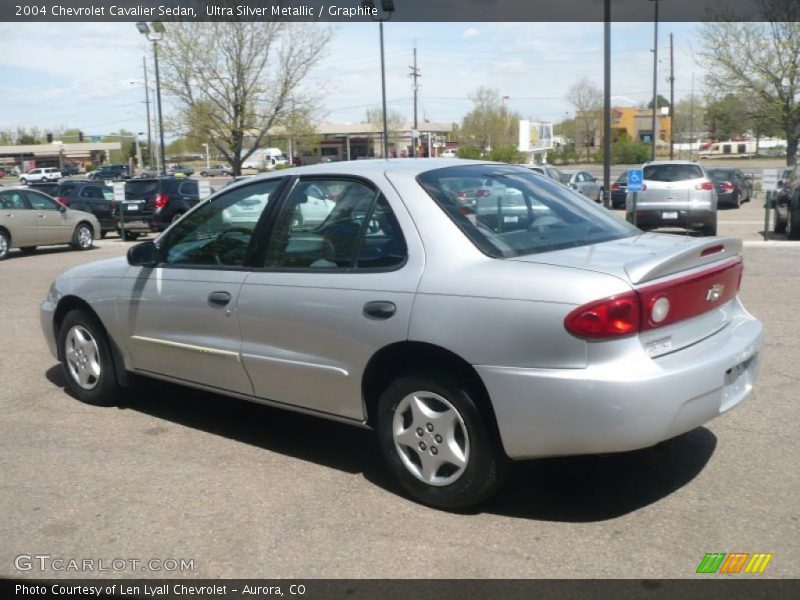 Ultra Silver Metallic / Graphite 2004 Chevrolet Cavalier Sedan