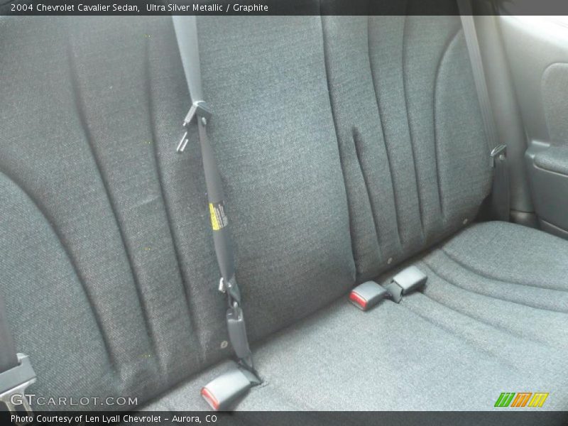Ultra Silver Metallic / Graphite 2004 Chevrolet Cavalier Sedan