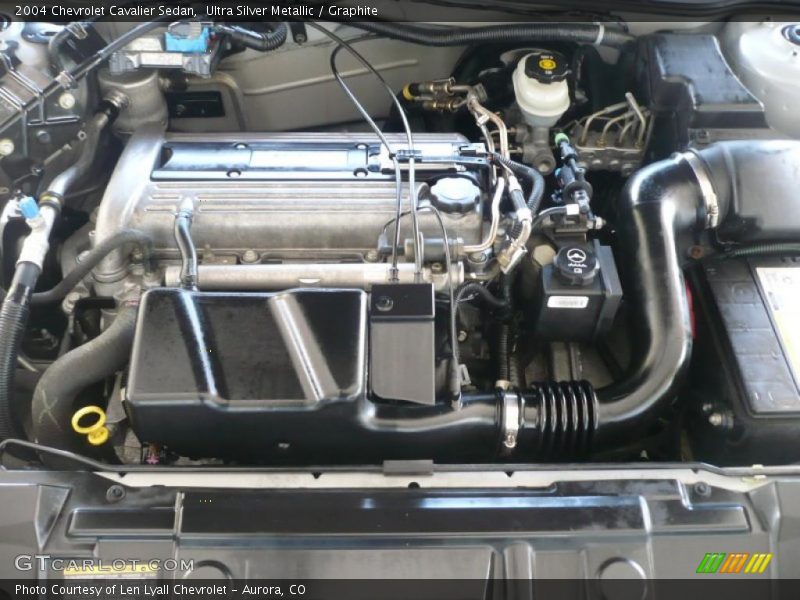 Ultra Silver Metallic / Graphite 2004 Chevrolet Cavalier Sedan