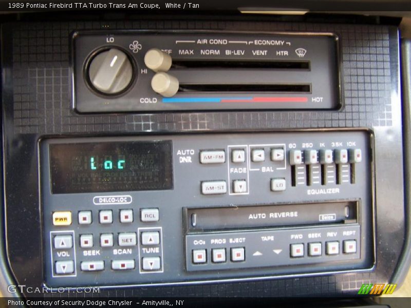 Controls of 1989 Firebird TTA Turbo Trans Am Coupe