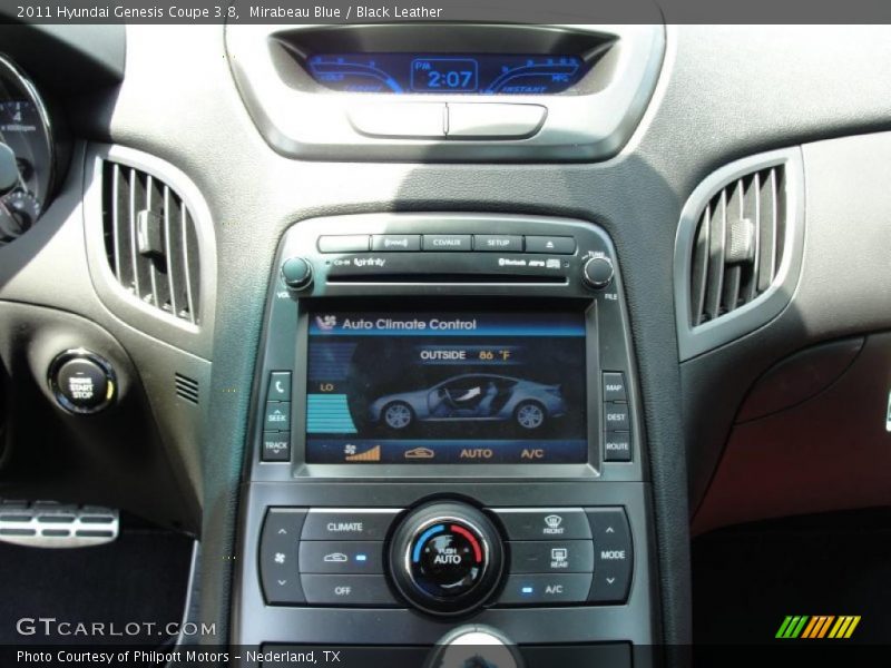 Controls of 2011 Genesis Coupe 3.8
