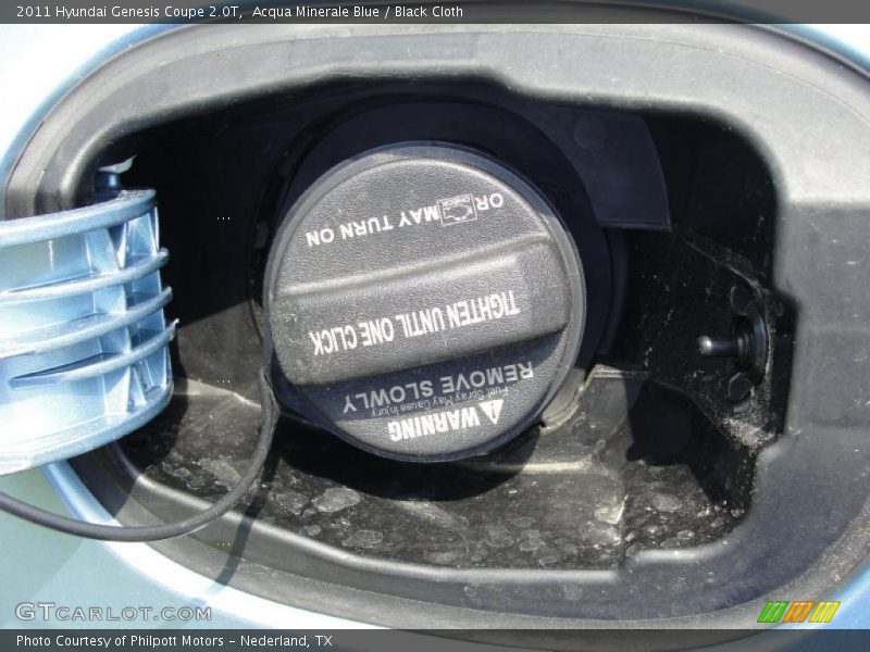 Acqua Minerale Blue / Black Cloth 2011 Hyundai Genesis Coupe 2.0T