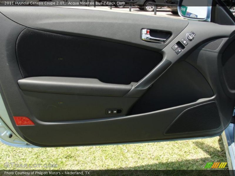 Acqua Minerale Blue / Black Cloth 2011 Hyundai Genesis Coupe 2.0T