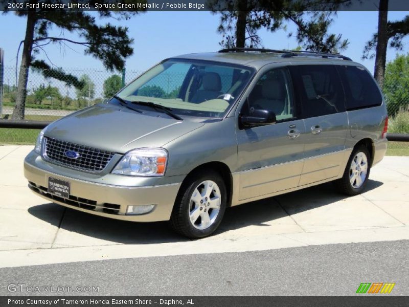 Front 3/4 View of 2005 Freestar Limited