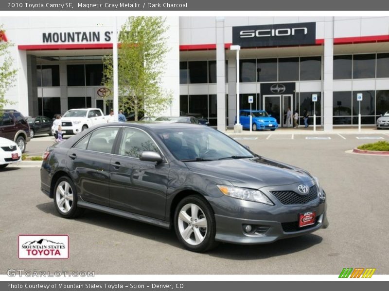 Magnetic Gray Metallic / Dark Charcoal 2010 Toyota Camry SE