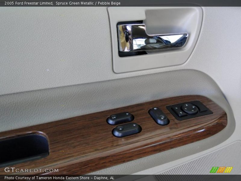 Spruce Green Metallic / Pebble Beige 2005 Ford Freestar Limited