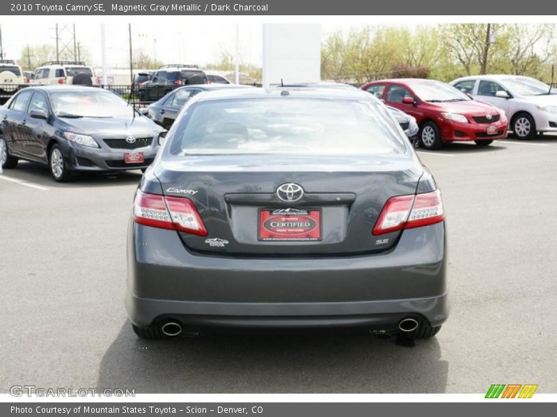 Magnetic Gray Metallic / Dark Charcoal 2010 Toyota Camry SE