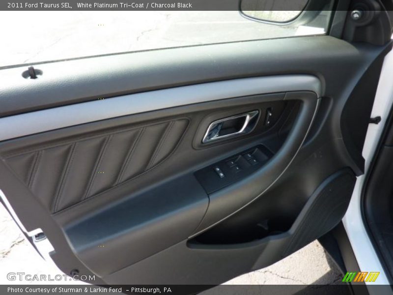 White Platinum Tri-Coat / Charcoal Black 2011 Ford Taurus SEL