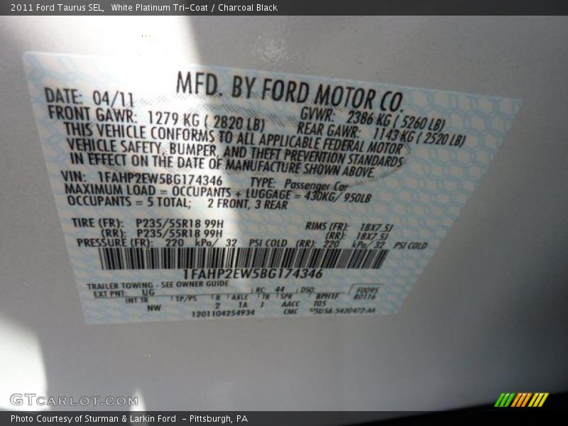 White Platinum Tri-Coat / Charcoal Black 2011 Ford Taurus SEL