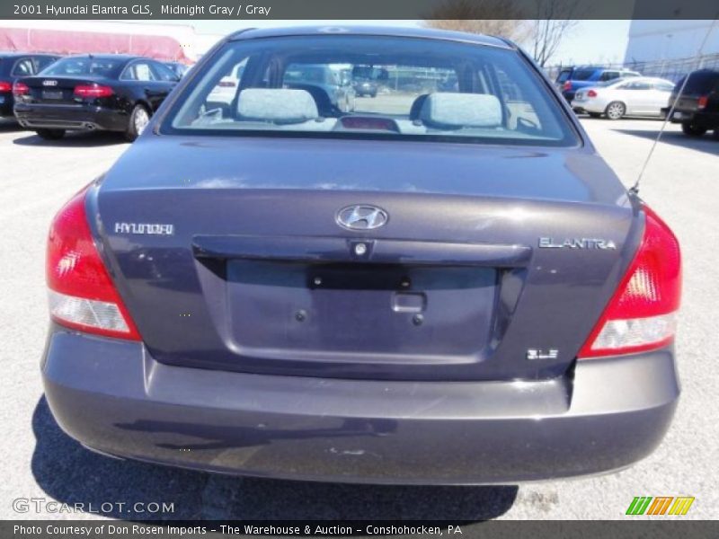 Midnight Gray / Gray 2001 Hyundai Elantra GLS