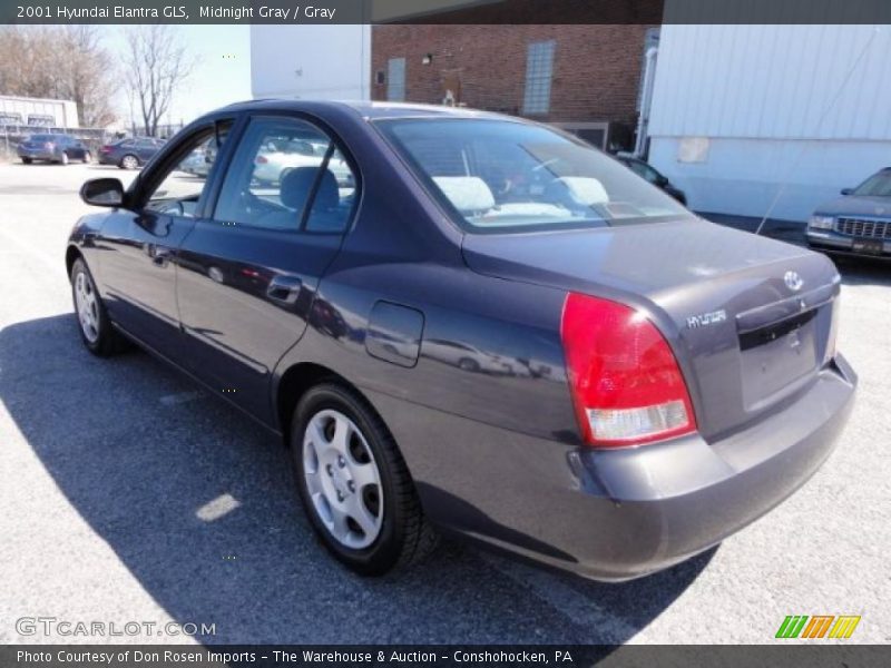 Midnight Gray / Gray 2001 Hyundai Elantra GLS