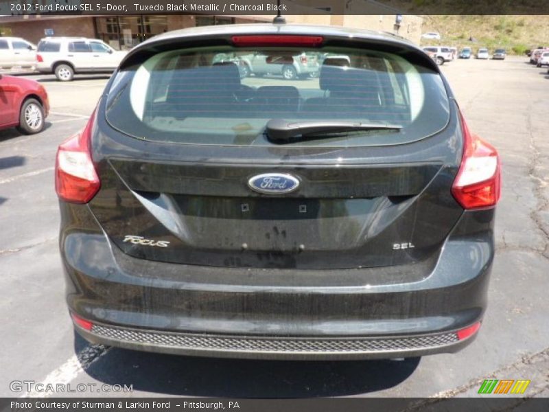 Tuxedo Black Metallic / Charcoal Black 2012 Ford Focus SEL 5-Door
