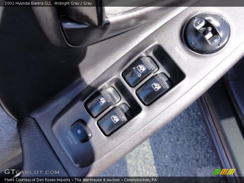 Midnight Gray / Gray 2001 Hyundai Elantra GLS