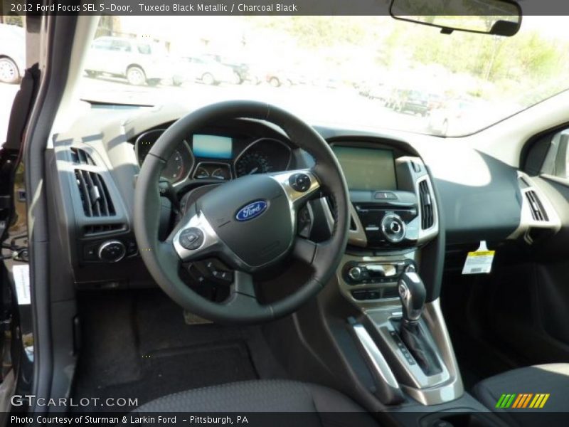 Tuxedo Black Metallic / Charcoal Black 2012 Ford Focus SEL 5-Door