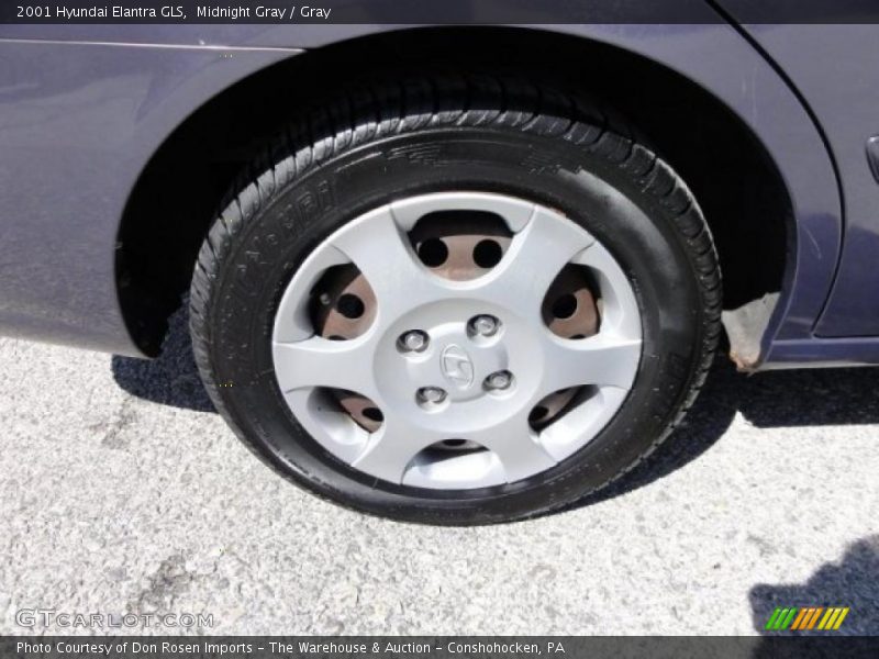 Midnight Gray / Gray 2001 Hyundai Elantra GLS