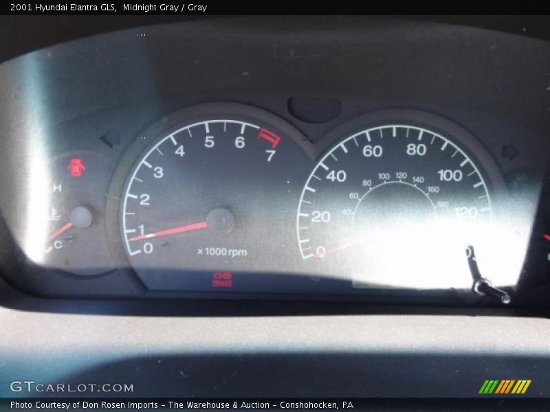 Midnight Gray / Gray 2001 Hyundai Elantra GLS
