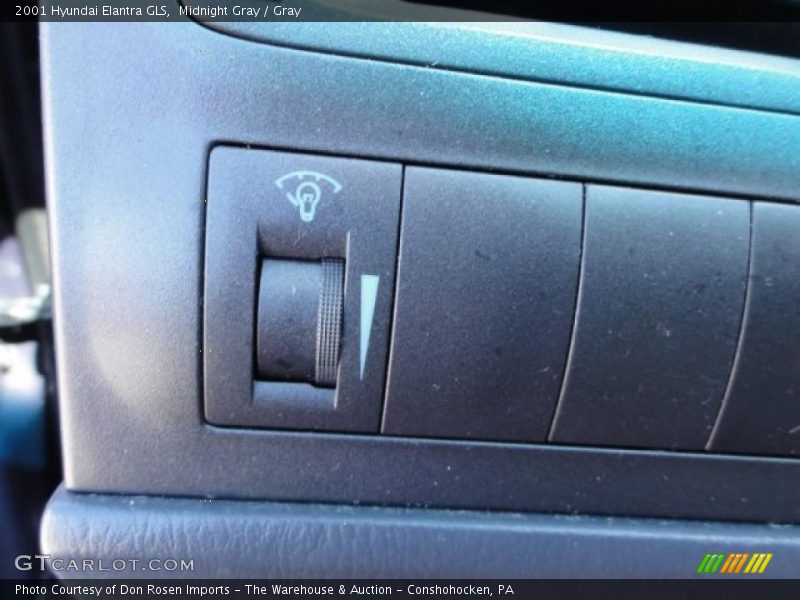 Midnight Gray / Gray 2001 Hyundai Elantra GLS