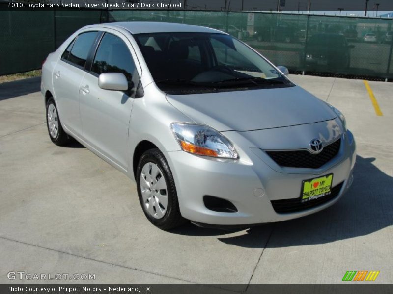 Silver Streak Mica / Dark Charcoal 2010 Toyota Yaris Sedan