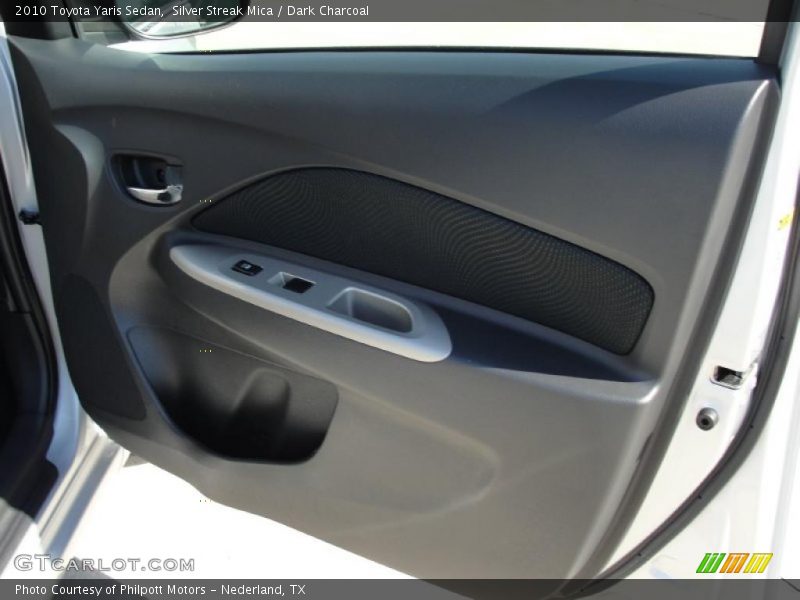 Silver Streak Mica / Dark Charcoal 2010 Toyota Yaris Sedan