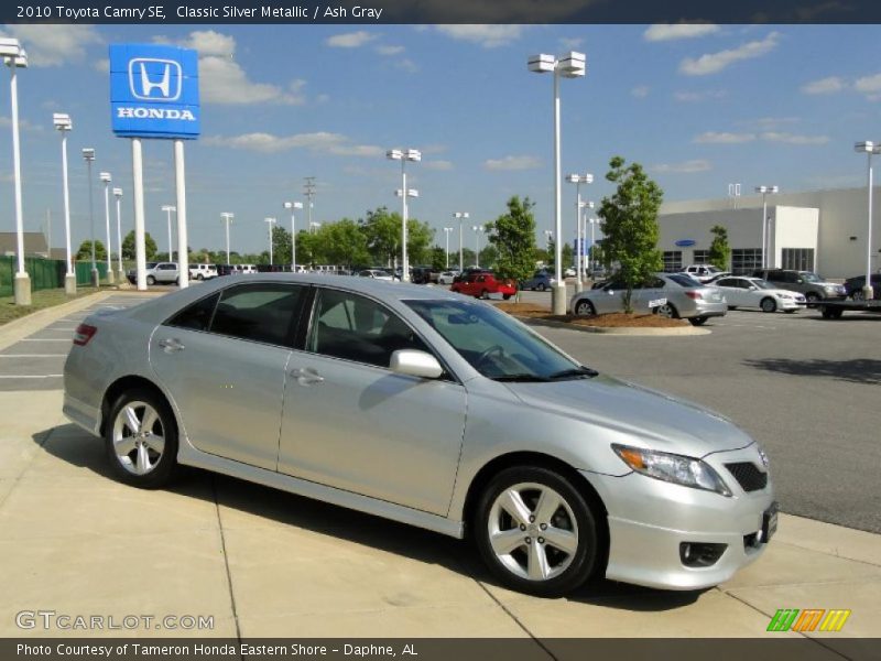Classic Silver Metallic / Ash Gray 2010 Toyota Camry SE