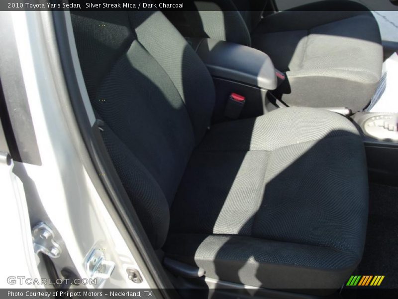Silver Streak Mica / Dark Charcoal 2010 Toyota Yaris Sedan