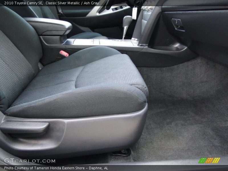 Classic Silver Metallic / Ash Gray 2010 Toyota Camry SE