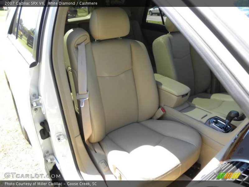 White Diamond / Cashmere 2007 Cadillac SRX V6