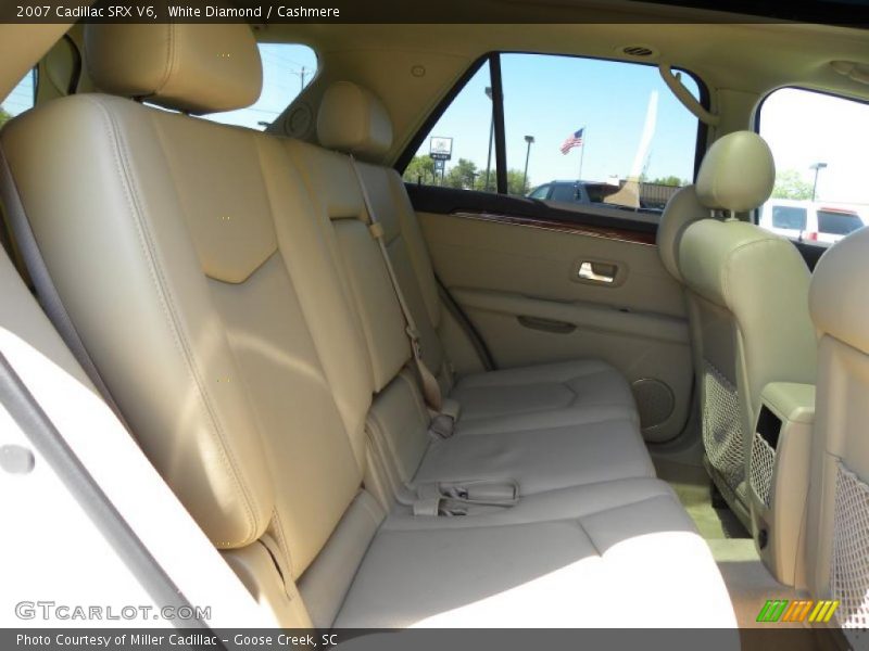 White Diamond / Cashmere 2007 Cadillac SRX V6