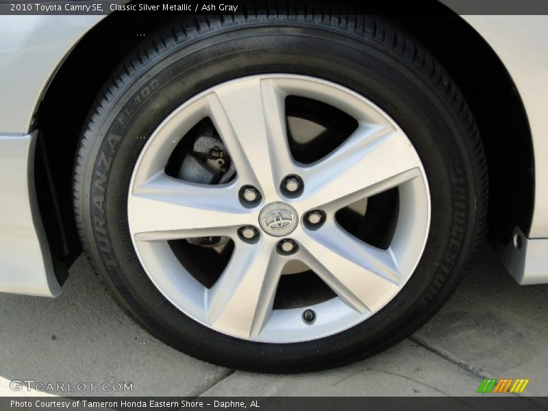 Classic Silver Metallic / Ash Gray 2010 Toyota Camry SE