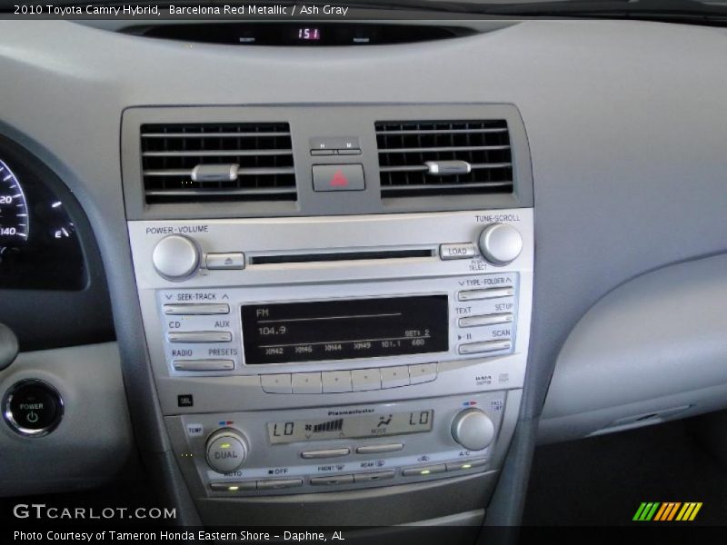Controls of 2010 Camry Hybrid
