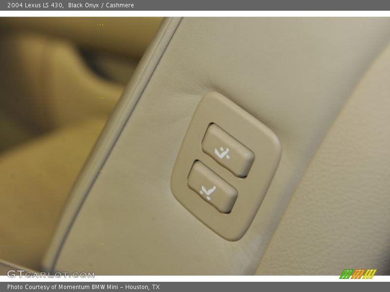 Black Onyx / Cashmere 2004 Lexus LS 430
