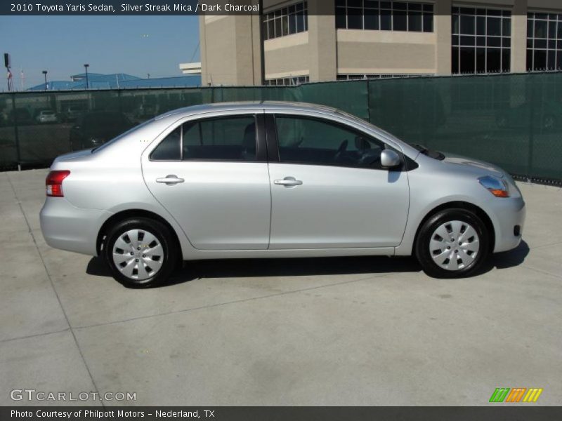 Silver Streak Mica / Dark Charcoal 2010 Toyota Yaris Sedan
