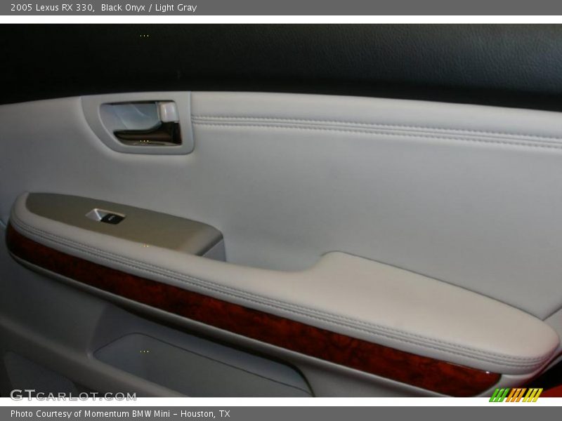 Black Onyx / Light Gray 2005 Lexus RX 330